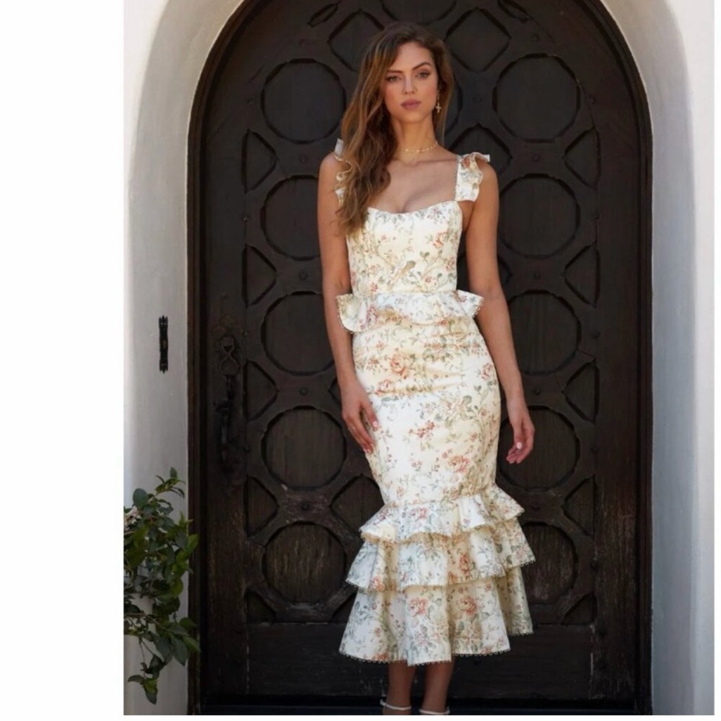V. Chapman Cream Floral Midi Dress